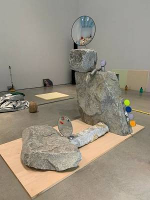 世界の形態が変容する今、金氏徹平が新たに「彫刻」を問う！ 　市原湖畔美術館にて個展開催