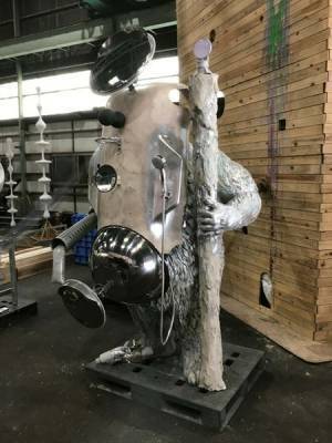 世界の形態が変容する今、金氏徹平が新たに「彫刻」を問う！ 　市原湖畔美術館にて個展開催