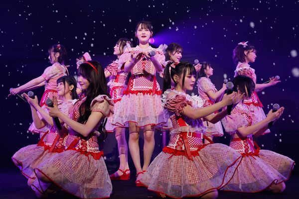＝LOVE、初の北海道公演から全国ツアースタート「初めてコンサートをすることができてうれしい」