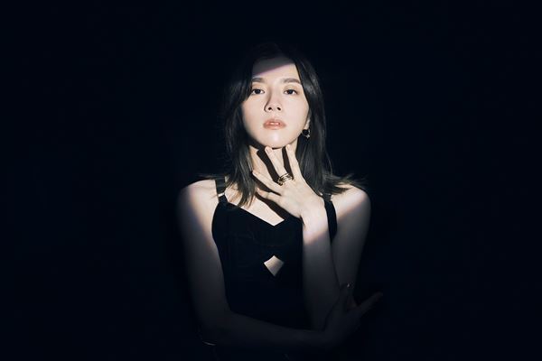 milet、1年半ぶりアルバム『visions』来年1月リリース＆全国ホールツアー11公演開催