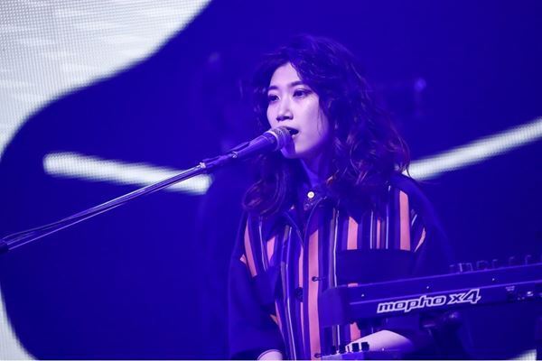 【ゲスの極み乙女。】初の生配信ライブレポ！　アリーナで趣向を凝らした大忘年会！