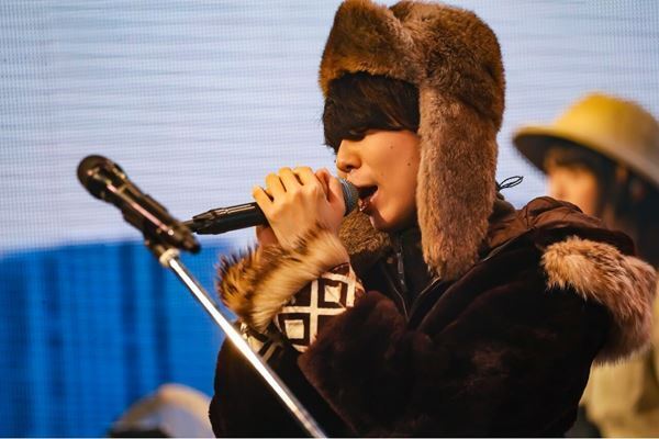 【ゲスの極み乙女。】初の生配信ライブレポ！　アリーナで趣向を凝らした大忘年会！