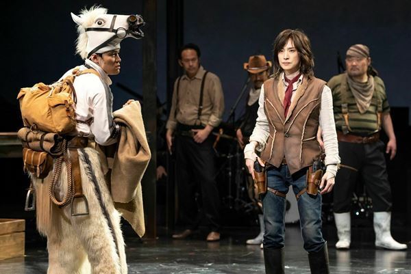 やっぱり、天海祐希はカッコいいのである。　演劇ジャーナリスト・大島幸久が観た『広島ジャンゴ2022』【ネタバレあり！】