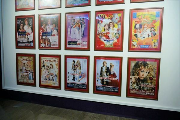 『誕生50周年記念 ベルサイユのばら展ーベルばらは永遠にー』華麗に開幕！　美しくも激しい“ベルばら”の歴史と世界観を堪能