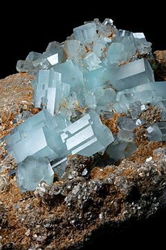 宝石を多角的に見て、知って、理解できる特別展『宝石　地球がうみだすキセキ』が国立科学博物館で開催