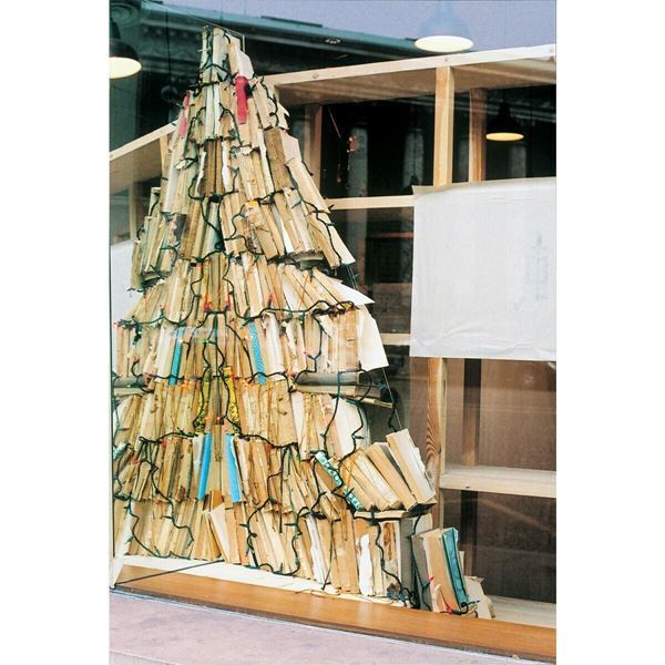 四半世紀にわたる創作を総体的に紹介『立花文穂展　印象　IT'S ONLY A PAPER MOON』7月23日より開催