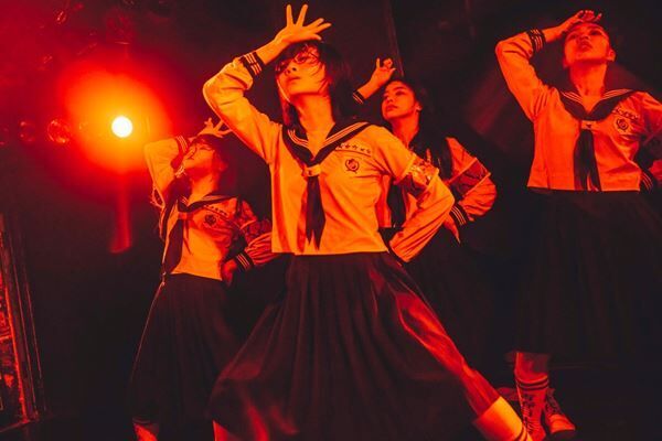 水曜日のカンパネラ、対バンツアー開幕　EP『ネオン』CD化＆リリースパーティー開催決定