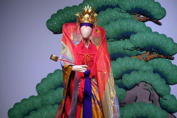 精巧な再現展示で伝統芸能ならではの舞台空間を体感できる『体感！日本の伝統芸能－歌舞伎・文楽・能楽・雅楽・組踊の世界－』開幕