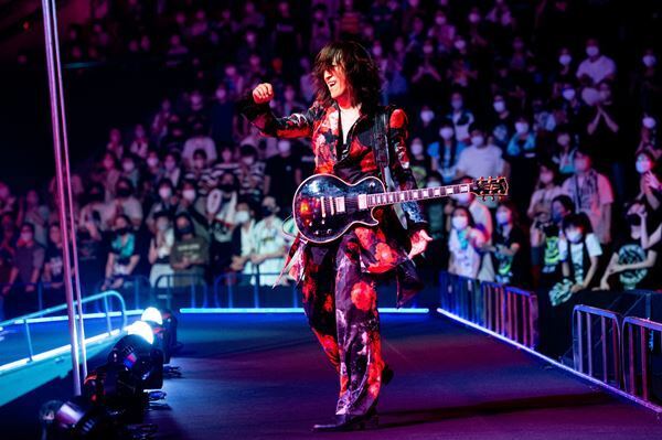 GLAY、メジャーデビュー通算1000公演目を達成　スペシャルライブ『We♡Happy Swing～ Vol.3』オフィシャルレポ