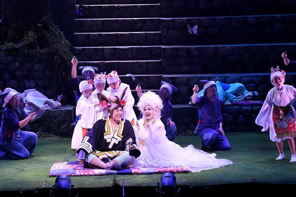 松竹9月公演『夏の夜の夢』開幕　舞台写真＆主演中村芝翫よりコメント到着