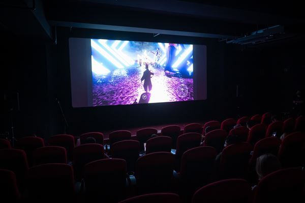 RADWIMPSのヴァーチャルライブ『SHIN SEKAI “nowhere”』体験会レポート　本予告編も公開