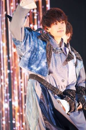 M!LK、1年3カ月ぶりの有観客ライブで見せた船出「ここが5人でのスタート」