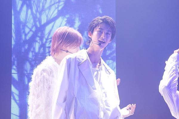 M!LK、1年3カ月ぶりの有観客ライブで見せた船出「ここが5人でのスタート」