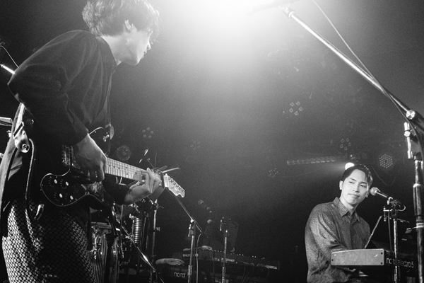 Bialystocks、ソールドアウトとなった『Tide Pool』リリース記念ライブの公式レポート到着