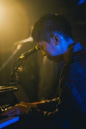 Bialystocks、ソールドアウトとなった『Tide Pool』リリース記念ライブの公式レポート到着