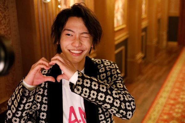 映え写真バトルで個性が炸裂！「原因は自分にある。」配信トーク＆ライブイベントレポ ート