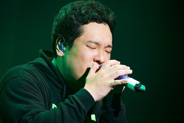 岡崎体育、全国Zeppツアー完走「必ず紅白歌合戦に出る。そしてアルバムを10万枚売ります。」