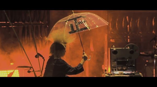 ずっと真夜中でいいのに。昨年の東京ガーデンシアター公演より「正義」映像を期間限定公開