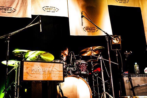 【ライブレポート】浪漫革命、6都市全公演ソールドアウトの『躍進』ツアーファイナル・渋谷WWW X