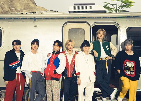 BTS、日本ベストアルバム『BTS, THE BEST』異なる表情を見せるジャケット一挙公開