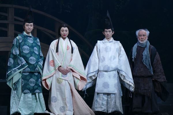舞台『陰陽師 生成り姫』製作発表記者会見より左から林翔太、音月桂、三宅健、木場勝己