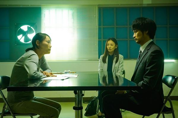 WOWOW「殺人分析班」シリーズの新主人公・鷹野。公安＆捜査一課の板挟みになっても貫く“らしさ”とは？