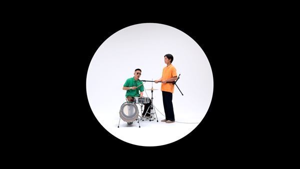 どんぐりず、最新作より「Bomboclap」「こんなかんじ」2曲のMVを同時公開