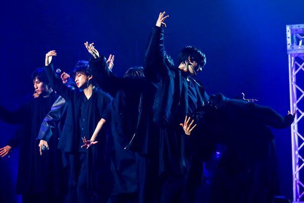 暗い箱を飛び出し、まだ見ぬ世界へ　SUPER★DRAGON「DRA FES2020」で魅せた成長と新たな一歩