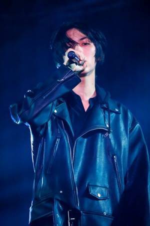 暗い箱を飛び出し、まだ見ぬ世界へ　SUPER★DRAGON「DRA FES2020」で魅せた成長と新たな一歩