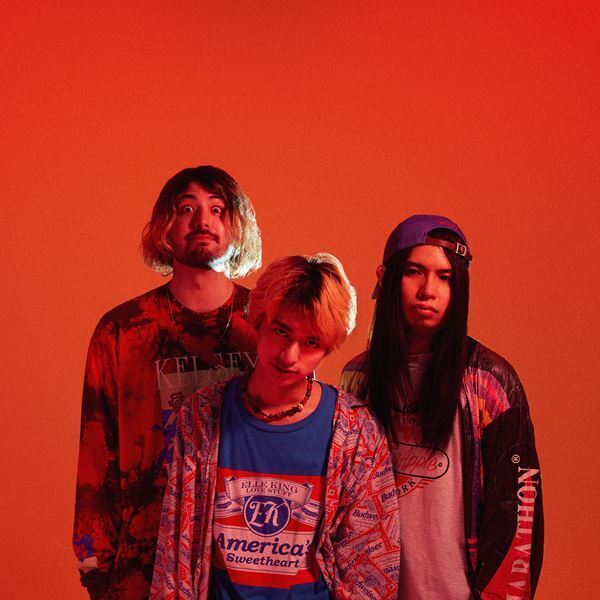 【レポート】w.o.d.がオルタナ/グランジロックの系譜と進化を見せつけた“画期的“配信ライブ