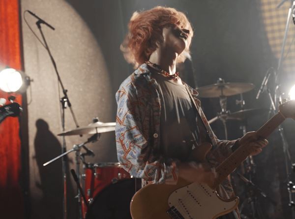 【レポート】w.o.d.がオルタナ/グランジロックの系譜と進化を見せつけた“画期的“配信ライブ