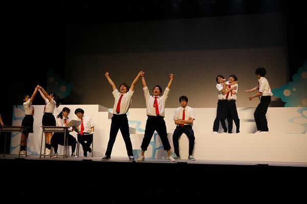 舞台『青少年アシベ』開幕　熊谷魁人、小坂涼太郎らのコメントが到着