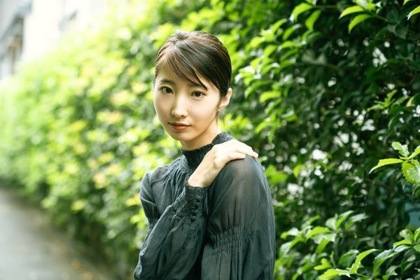 誰にでも伝わる演技を目指して。飯島望未『ドン・キホーテ』開幕直前インタビュー