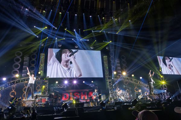 超特急×DISH//、結成10周年記念ツーマンを大阪城ホールで開催　北村匠海「いつまでも刺激し合える仲でありたい」