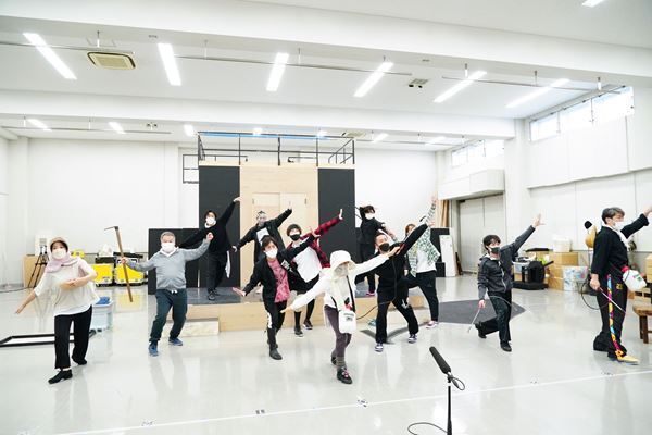 オリジナルミュージカル『りんご』公開稽古レポート「ミュージカルというカテゴリーをぶち壊している」