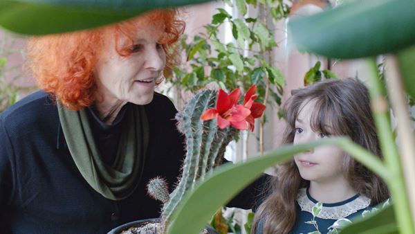 ジョージアの伝説的な映画作家が27年ぶりに新作『金の糸』を制作。その想いを語る