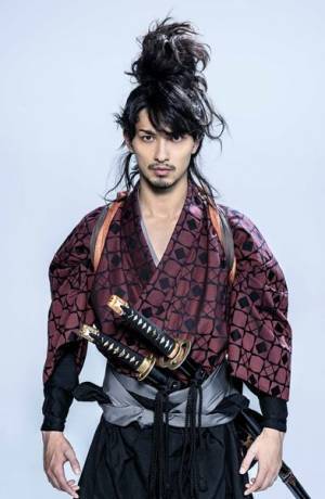 横浜流星が宮本武蔵、中村隼人が佐々木小次郎に　舞台『巌流島』2年半の時を経て上演へ
