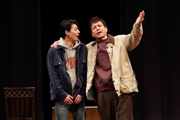 勝村政信×高杉真宙『ライフ・イン・ザ・シアター』フォトコール＆開幕直前取材で「誰もが感情移入できる人間ドキュメンタリー」