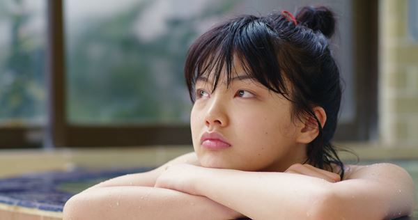 LiLiCoが佐野弘樹を絶賛、映画『この街と私』公開記念舞台挨拶オフィシャルレポート