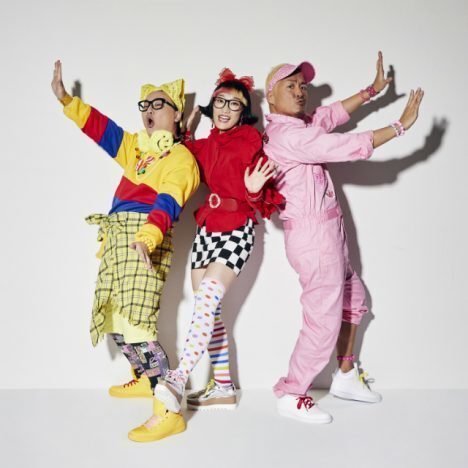 吉本坂46、世界最多の46品番で1stシングル『泣かせてくれよ』を発売