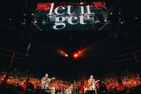 Saucy Dogが作り上げた多幸感あふれる空間、初のアリーナツアー大阪城ホール公演オフィシャルレポート