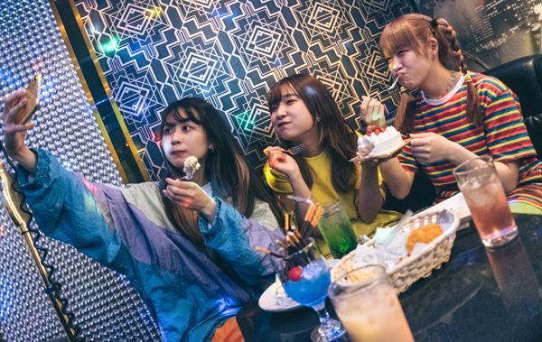 ホフディランのワタナベイビー、サニーデイ・サービス田中貴らが『有楽町 Radio City』で音楽ライブを開催