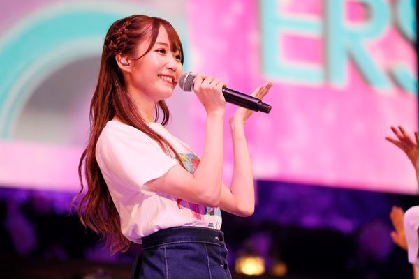 =LOVE、デビュー4周年ライブでファンに感謝「私達を見つけて、出逢ってくれてありがとう」