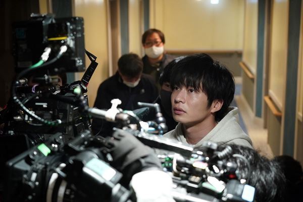 『あなたの番です 劇場版』原田知世と田中圭の“愛”がいっぱいの撮影現場を密着レポート！