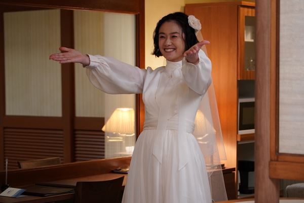 『あなたの番です 劇場版』原田知世と田中圭の“愛”がいっぱいの撮影現場を密着レポート！