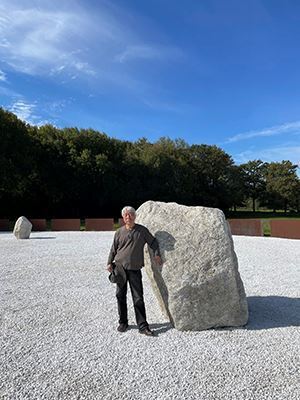 「もの派」を代表する美術家・李禹煥 東京では初の大規模回顧展が8月10日より開催