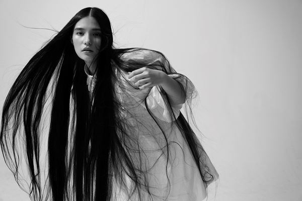 16歳のアーティスト・Lizabet、小林武史プロデュースのデビュー曲がドラマ『DCU』主題歌に抜擢