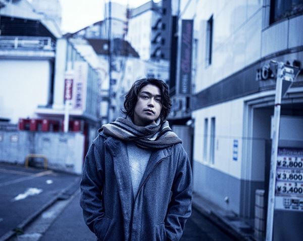 高木雄也（Hey! Say! JUMP）主演、三浦大輔作・演出『裏切りの街』コロナ禍による延期を経て2022年3月より上演