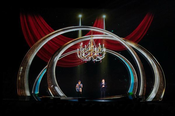 【ライブ配信レポート】井上芳雄×中川晃教が「最先端技術」で共演！人気ミュージカルスターが集結した『Japan Musical Festival 2022』