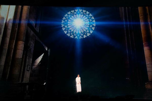 【ライブ配信レポート】井上芳雄×中川晃教が「最先端技術」で共演！人気ミュージカルスターが集結した『Japan Musical Festival 2022』